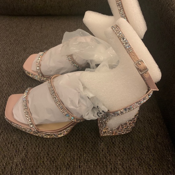 Betsey Johnson SB-Denni Rhinestone platform heel - Picture 1 of 5